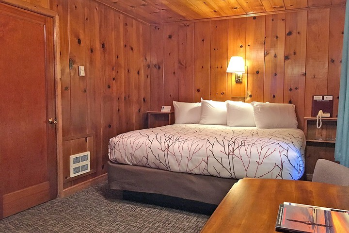 Room 80 of 183