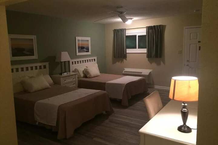 Room 27 of 31