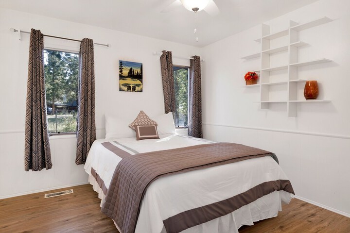 Shay Meadows Ranch & Resort #2500