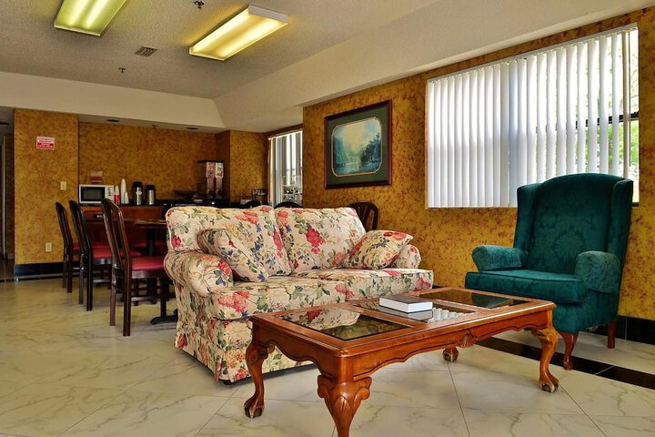Hotel Interior 16 of 31