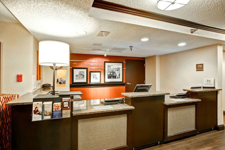 Hotel Interior 7 of 39