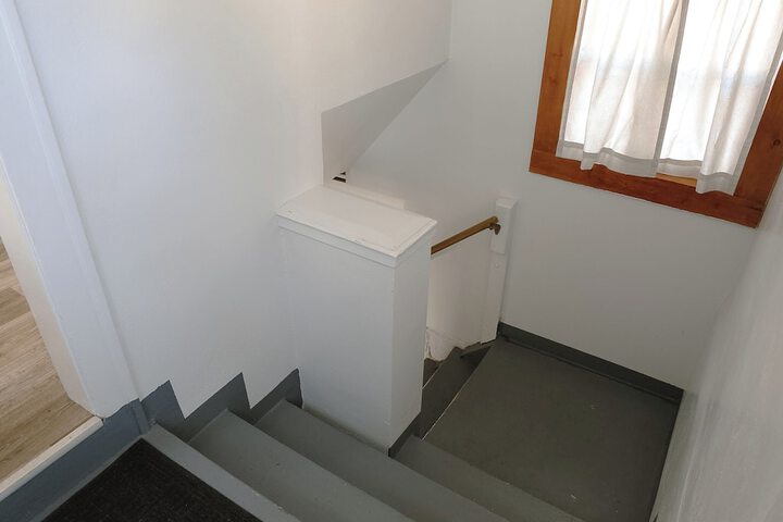 Room 173 of 234