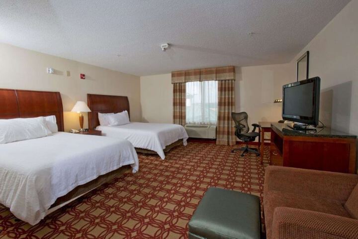 Room 53 of 127