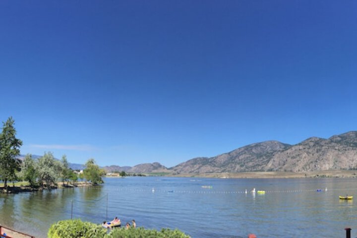 Holiday Inn Hotel & Suites Osoyoos by IHG