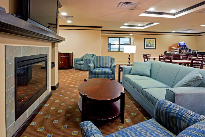 Hotel 6 of 48