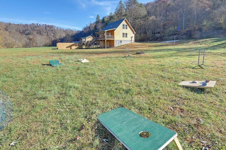 Secluded Retreat: Bbq Lawn Games, & Fire Pit!