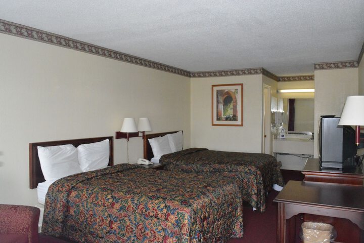 Room 18 of 20