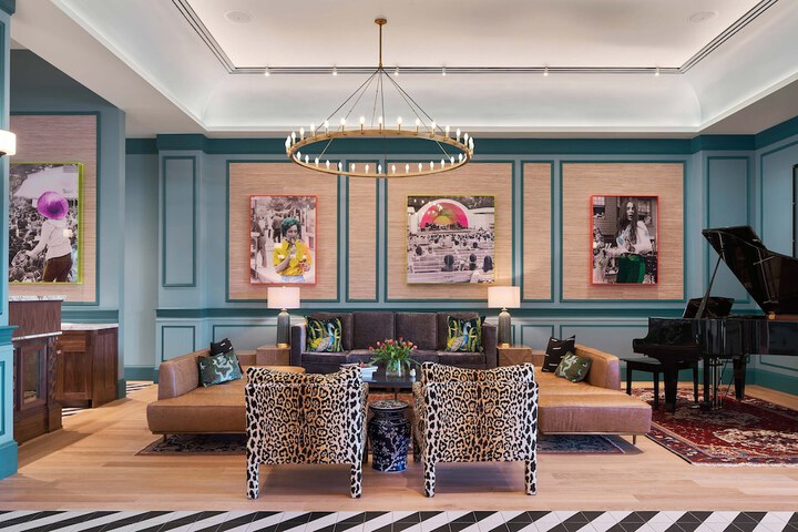 Hotel Interior 10 of 60