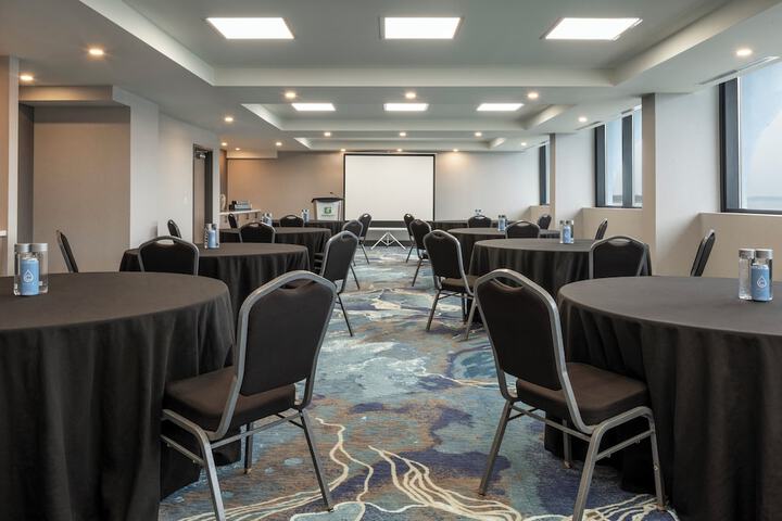 Holiday Inn Kingston Waterfront by IHG