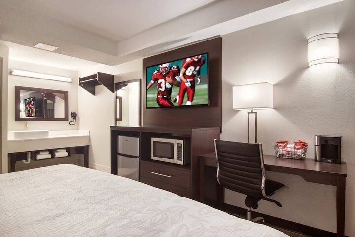 Room 20 of 35