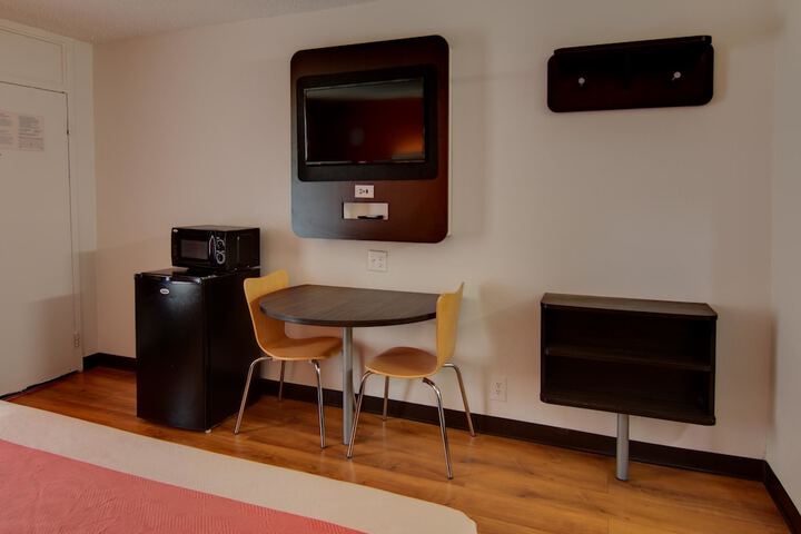 Room 19 of 31