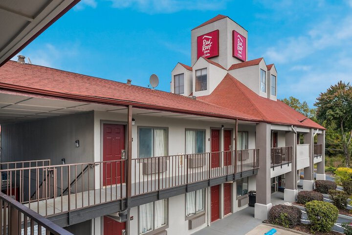Hotel 7 of 33