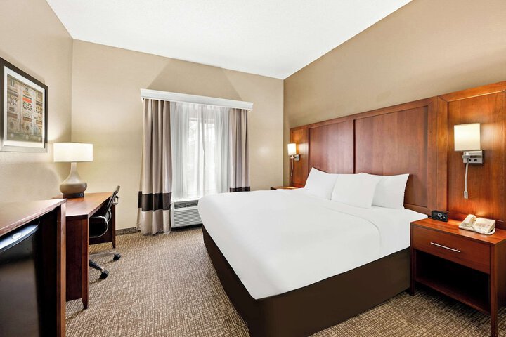 Room 40 of 58