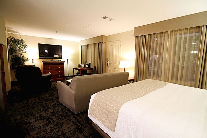 Room 28 of 41