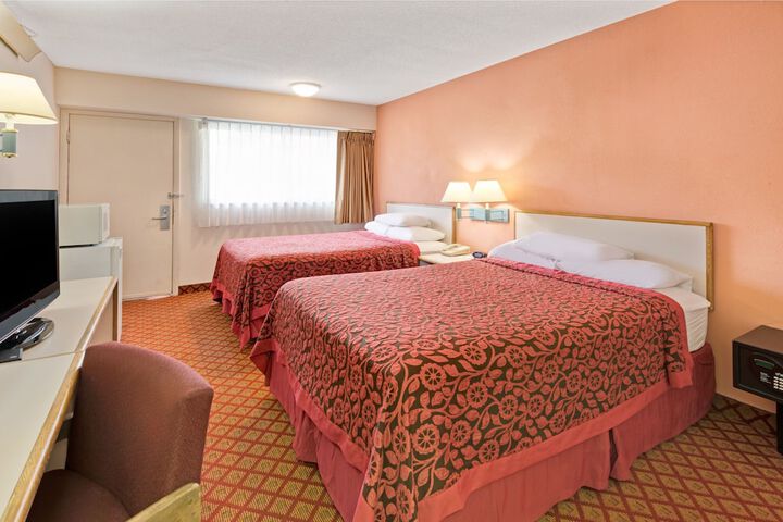 Room 5 of 20