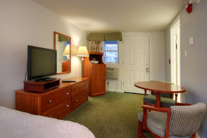 Room 30 of 92