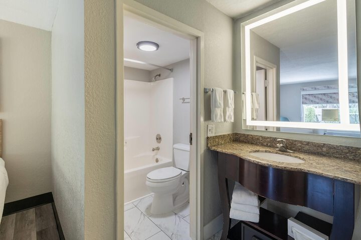 Days Inn by Wyndham Port Charlotte / Punta Gorda