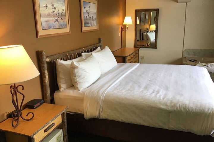 AmericInn by Wyndham Cody