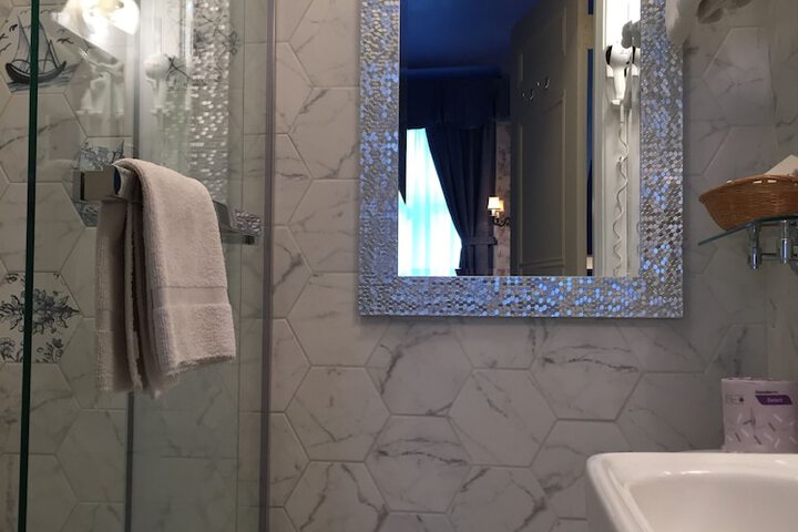 Room 29 of 91