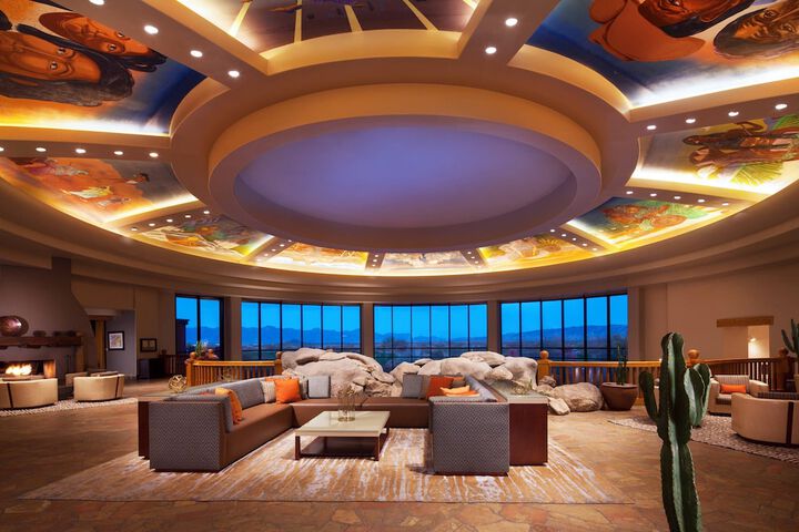 Hotel Interior 41 of 145