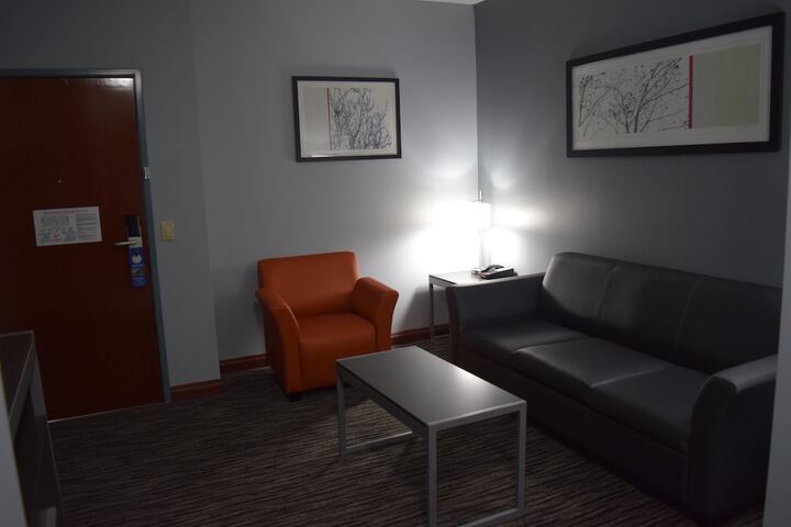 Room 20 of 46