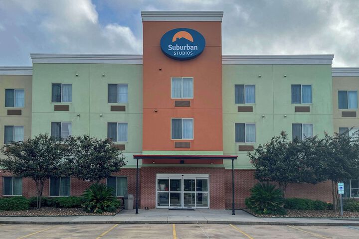 Hotel 5 of 28