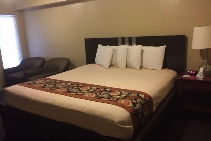 Americas Best Value Inn Caldwell
