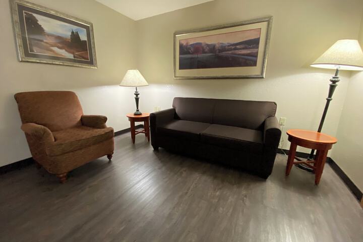 Room 14 of 23