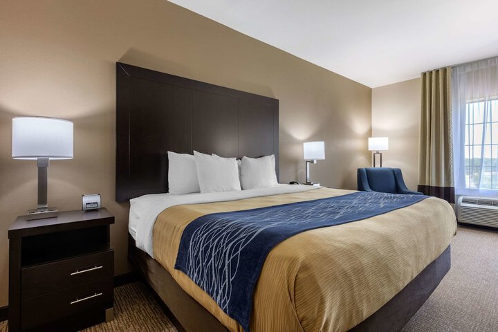 Room 43 of 63