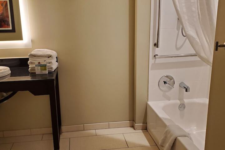 Room 12 of 51