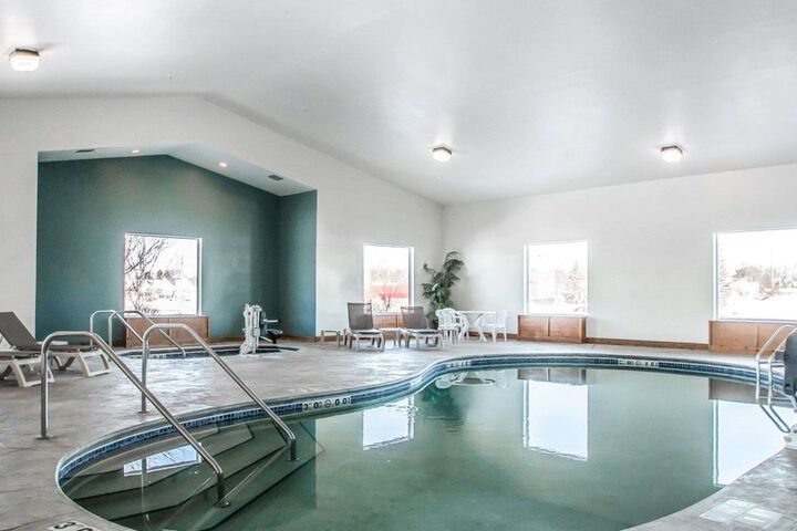 Pool 3 of 35