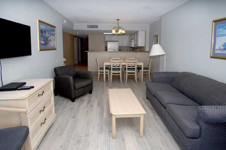 Room 106 of 141