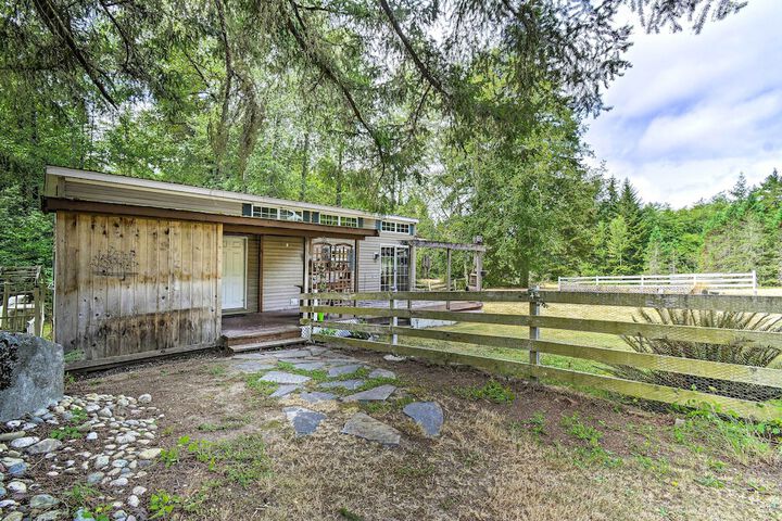 Cozy Gig Harbor Cottage 2 Mi to Case Inlet!