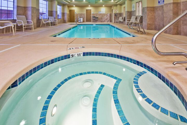 Pool 7 of 57