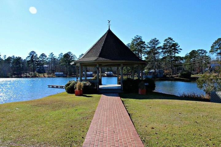 Lake Tiak O Khata Resort