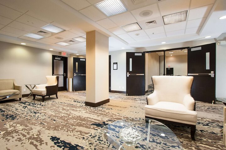 Hotel Interior 10 of 37