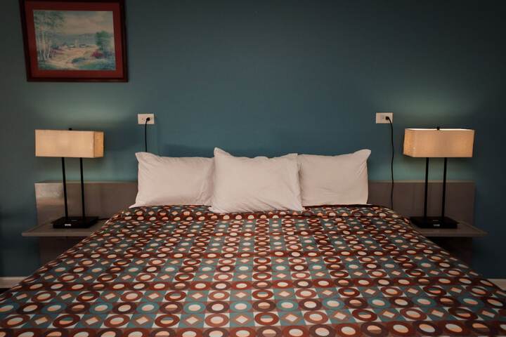 Room 30 of 44
