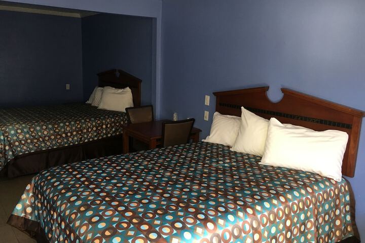 Room 18 of 19
