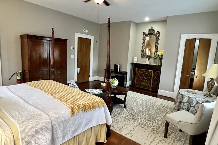Room 45 of 50