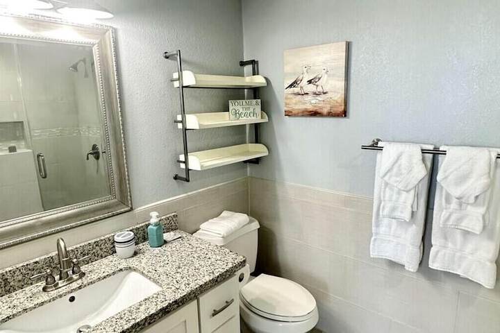 Room 127 of 231