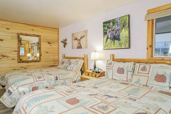 Nickys Resort