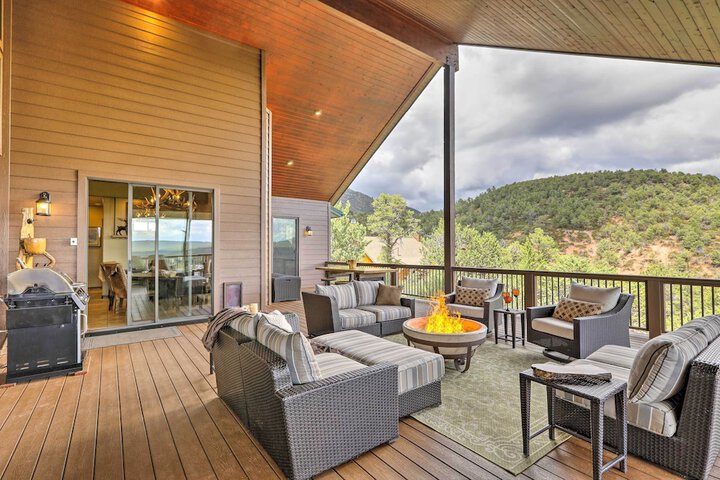 AZ Rim Retreat in Pine W / deck Hot Tub & Views!