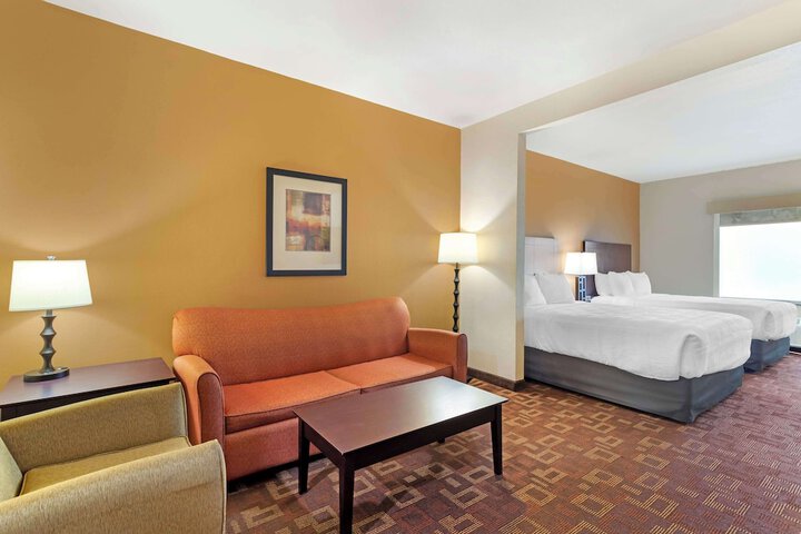 Room 13 of 41