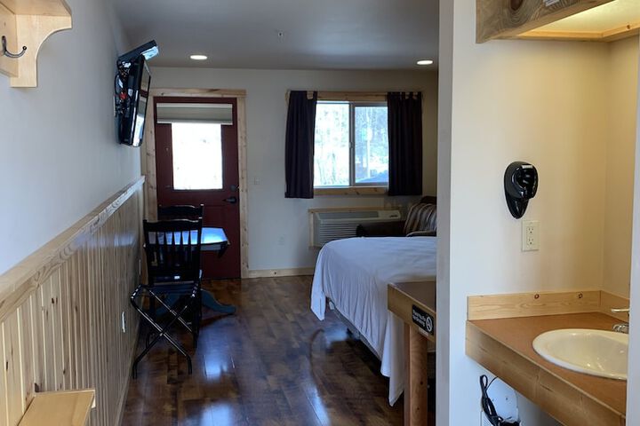 Room 101 of 164