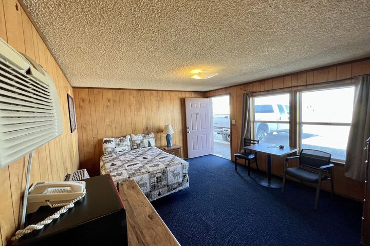 Room 18 of 51