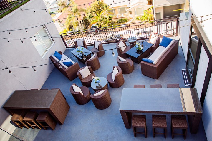 Terrace/Patio 35 of 38