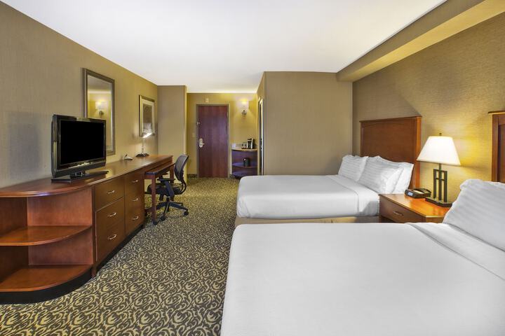 Room 14 of 41