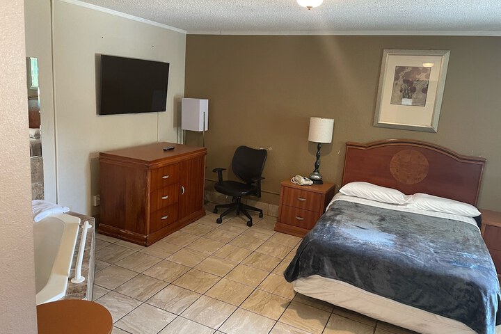 Room 19 of 22