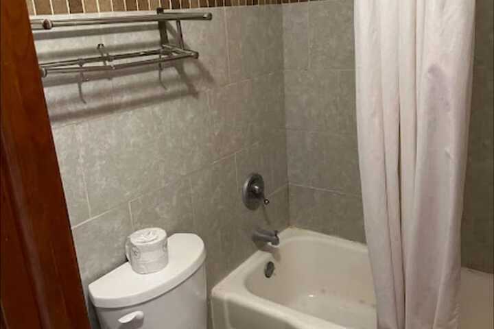 Room 14 of 35