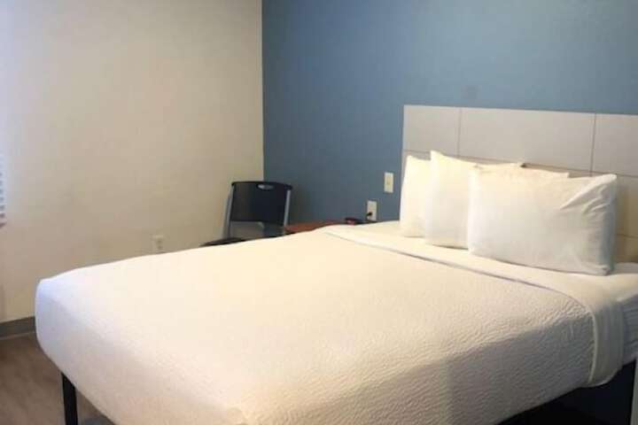 Room 14 of 15